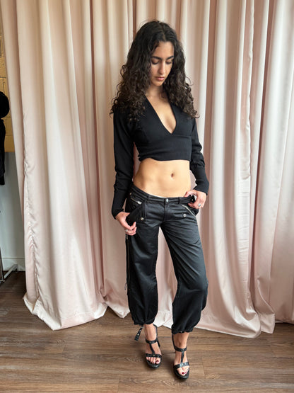 2000's Black Low Rise Crop Pant