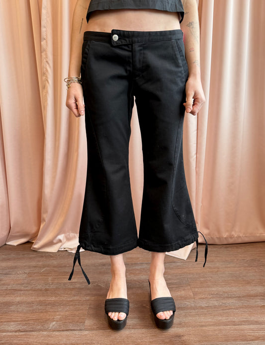 2000's Black Low Rise Wide Capri's