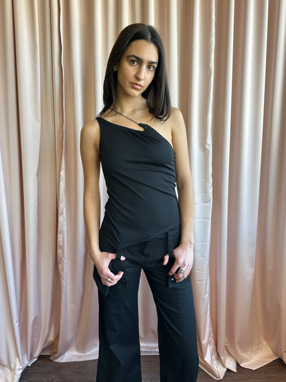 2000's Black Asymmetric Pocket Tank